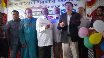কলারোয়া সরকারি কলেজের সুবর্ণজয়ন্তীর রেজিস্ট্রেশন কার্যক্রমের উদ্বোধন