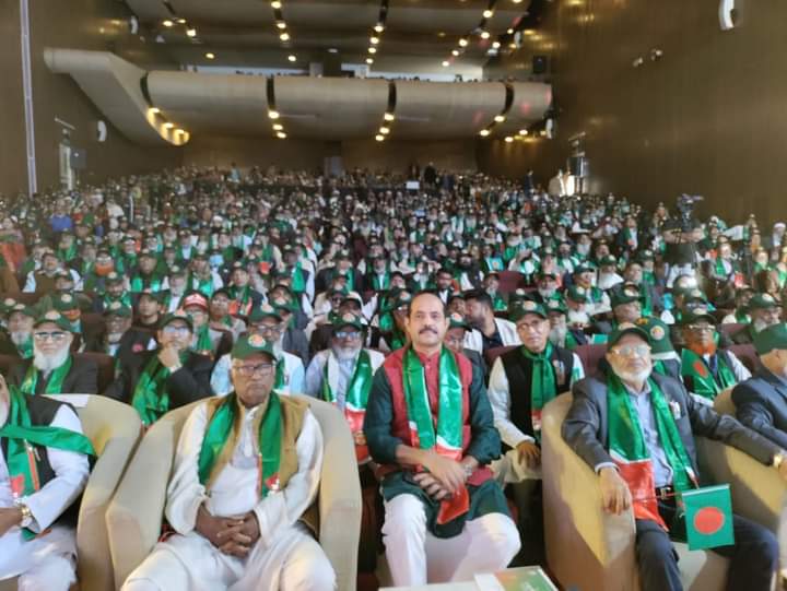 ডিএনসিসির আয়োজনে বীর মুক্তিযোদ্ধা ও শহিদ পরিবারের সদস্যদের সংবর্ধনা