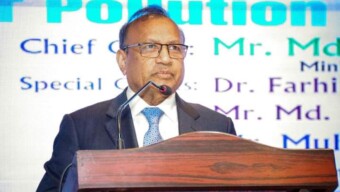 নগরায়ন ও শিল্পায়নের সাথে পরিবেশ দূষণের মাত্রা সহনীয় পর্যায়ে রাখতে হবে – স্থানীয় সরকার মন্ত্রী