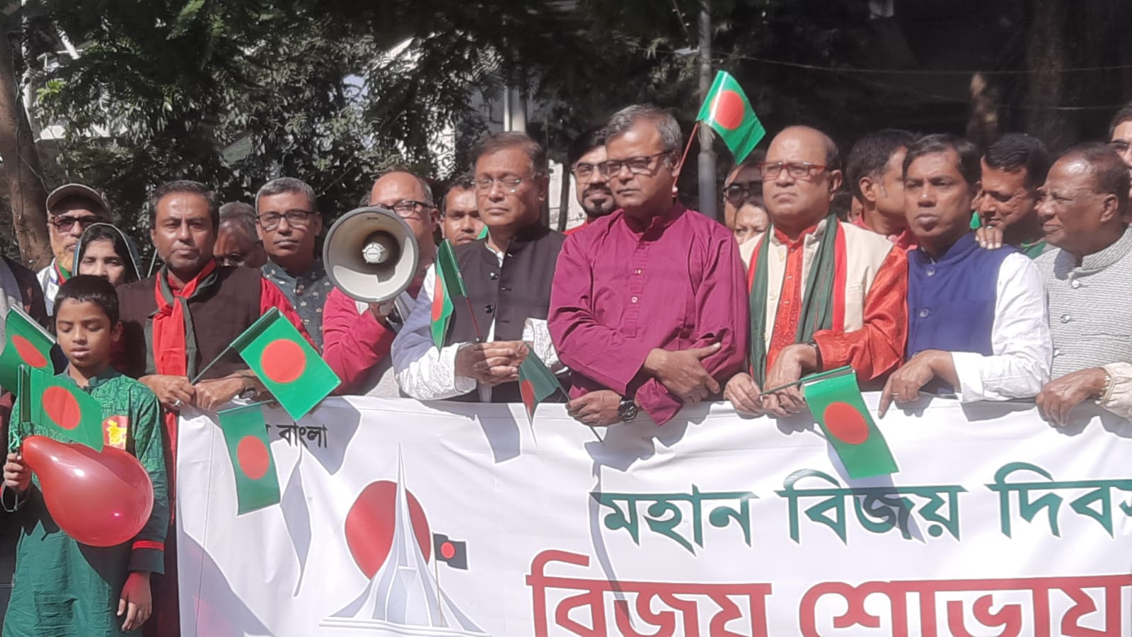 স্বাধীনতা বিরোধী জঙ্গি-সন্ত্রাসীদের বিরুদ্ধে সাংবাদিকদের কলম আরো শাণিত হোক