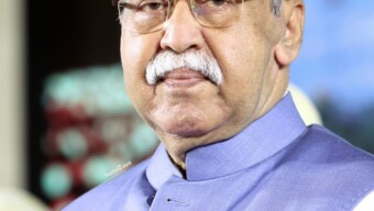 শিল্পমন্ত্রী হিসেবে দ্বিতীয় বারের মত শপথ নিলেন নূরুল মজিদ মাহমুদ হুমায়ুন এমপি