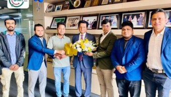 জনপ্রিয় সংসদ সদস্য একে আজাদ এর সাথে ডিজিটাল মিডিয়া ফোরাম এর শুভেচ্ছা বিনিময়