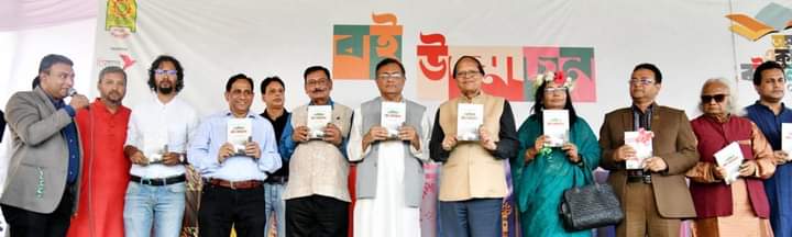 প্রেসক্লাব অভ ইন্ডিয়ার সভাপতি গৌতম লাহিড়ীর ‘প্রণব মুখার্জী : রাজনীতির ভেতর বাহির – প্রেক্ষিত বাংলাদেশ’ গ্রন্থমোড়ক উন্মোচনে পররাষ্ট্রমন্ত্রী