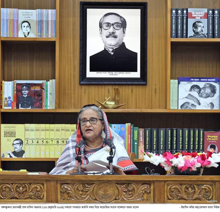মজুতকারীদের গণধোলাইদেওয়া দরকার: প্রধানমন্ত্রী শেখ হাসিনা