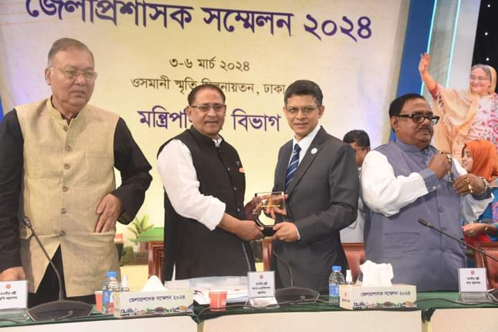 ‘নিঁখুত ভাবে জেলেদের তালিকা প্রস্তুত করতে হবে’// বিলুপ্ত ও পরিত্যক্ত জলাশয় সংস্কার করতে হবে।মৎস্য ও প্রাণিসম্পদ মন্ত্রী