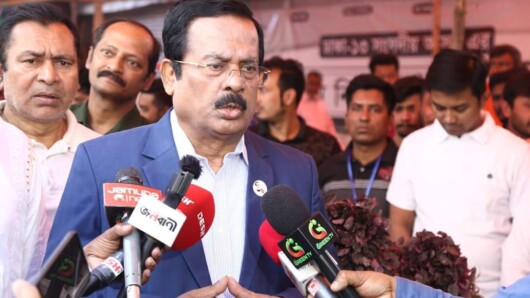 রমজানে মানুষকে জিম্মি করে কেউ রেহাই পাবে না: ব্যবসায়ীদের হুঁশিয়ারি দেন নানক