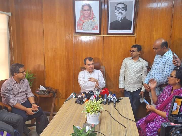 দেশের বর্জ্যকে সম্পদে রূপান্তরিত করতে চায় সরকার-পরিবেশ মন্ত্রী সাবের হোসেন চৌধুরী
