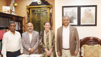 যুব ও ক্রীড়া মন্ত্রীর সাথে সিআরপি প্রতিনিধি দলের সৌজন্য সাক্ষাৎ