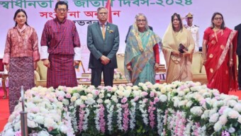 বঙ্গভবনে  স্বাধীনতা দিবসের সংবর্ধনায়   ভুটানের রাজার যোগদান