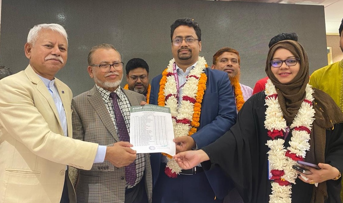 আটাব নির্বাচনে পূর্ণ প্যানেলে জয়ী আরেফ -আফসিয়া’র গণতান্ত্রিক ফ্রন্ট