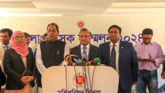 চলতি অর্থ বছরে ডেঙ্গু মোকাবেলায় সিটি কর্পোরেশনগুলোকে ৪০ কোটি টাকা বরাদ্দ দেওয়া হয়েছে – স্থানীয় সরকার মন্ত্রী