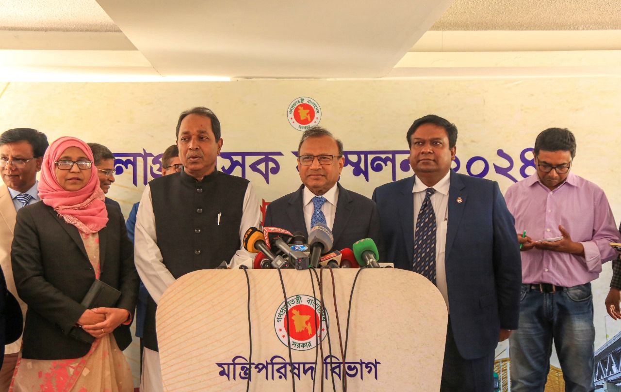 চলতি অর্থ বছরে ডেঙ্গু মোকাবেলায় সিটি কর্পোরেশনগুলোকে ৪০ কোটি টাকা বরাদ্দ দেওয়া হয়েছে – স্থানীয় সরকার মন্ত্রী