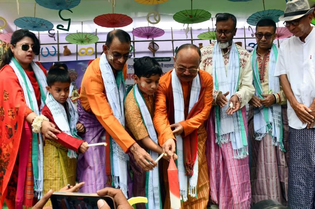 প্রধানমন্ত্রী সকল সংস্কৃতির সম্প্রদায়কে এক ছাতার নিচে ধরে রেখেছেন-পার্বত্য প্রতিমন্ত্রী