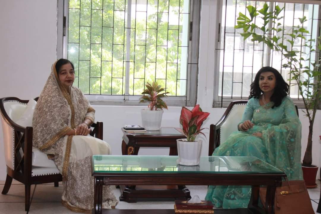 সিনিয়র শিল্প সচিবের সঙ্গে যুক্তরাজ্যে নিযুক্ত বাংলাদেশ হাইকমিশনারের সাক্ষাৎ: