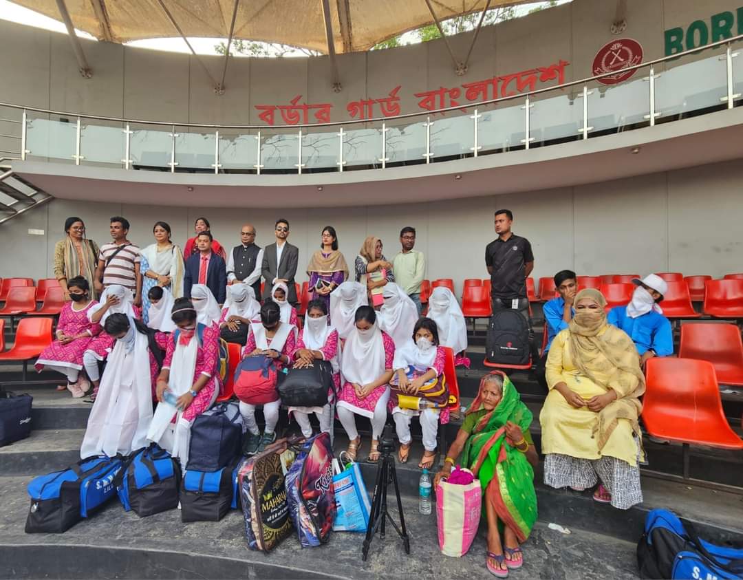 বেনাপোল সীমান্ত দিয়ে ভারত থেকে ফিরলেন ২০ বাংলাদেশি