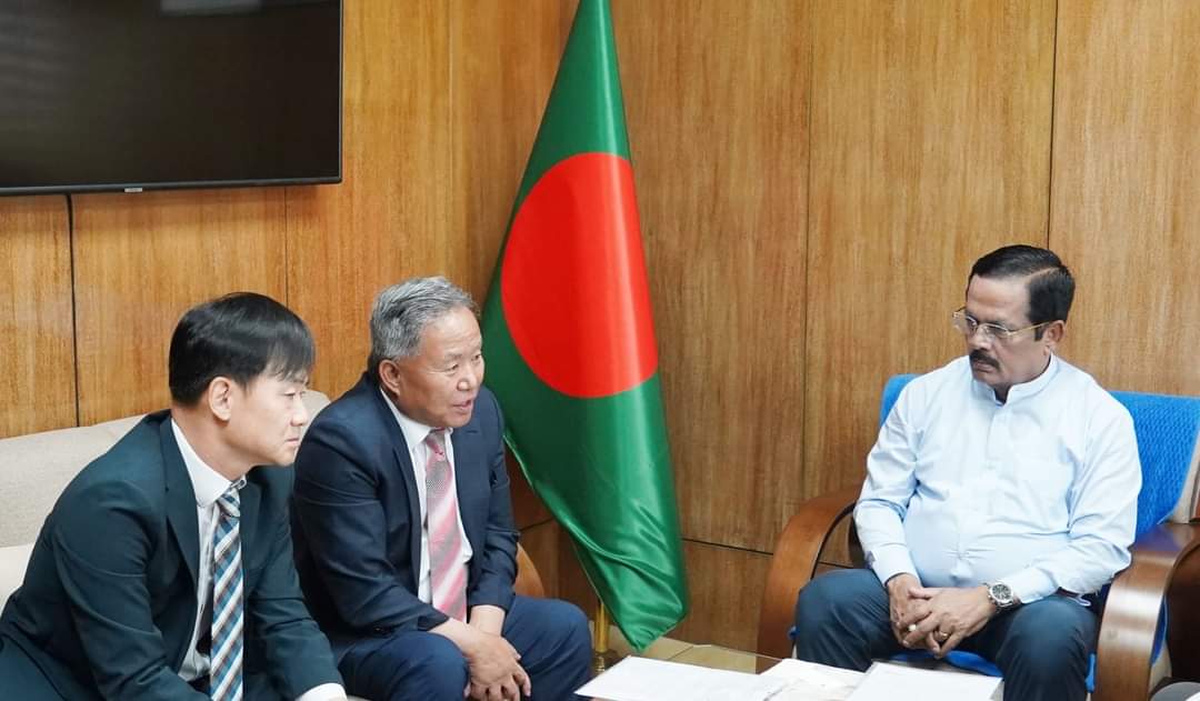 বস্ত্র ও পাট মন্ত্রীর সাথে দক্ষিণ কোরিয়ার রাষ্ট্রদূতের সাক্ষাৎ