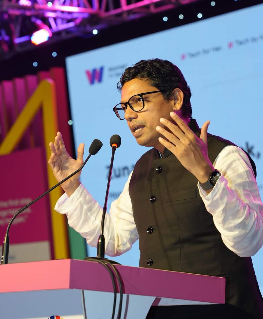 প্রযুক্তিকে কাজে লাগিয়ে ভবিষ্যৎ প্রজন্মকে সৃজনশীল, উদ্ভাবনী এবং সমস্যা সমাধানকারী হিসেবে গড়ে তোলা হবে… প্রতিমন্ত্রী পলক
