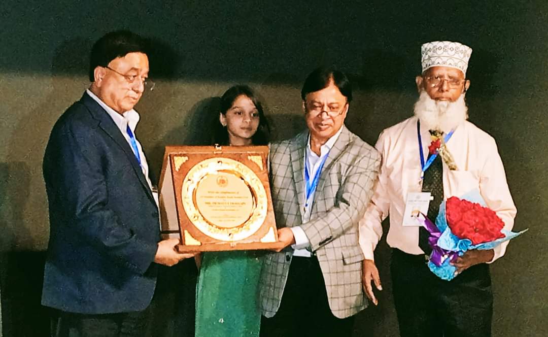দীর্ঘ তিন যুগ পর স্বদেশে ফিরলেন কেন্দ্রীয় কচি কন্ঠের আসরের প্রতিষ্ঠাতা হেমায়েত হোসেনবিদেশী ফান্ডে দেশে শিশুদের জন্য বিভিন্ন পরিকল্পনা আলোচনা