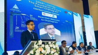 ভারত-বাংলাদেশ উন্নয়ন অংশীদারত্ব চট্টগ্রাম সিটি কর্পোরেশন এলাকায় সিটি স্ট্রিট লাইট সিস্টেমের আধুনিকীকরণের লক্ষ্যে একটি প্রকল্পের জন্য ৬ জুলাই ২০২৪-এ চট্টগ্রামে একটি চুক্তি স্বাক্ষরের মাধ্যমে এক নতুন অধ্যায়ের সাক্ষী হয়। প্রকল্পটি ভারত সরকারের রেয়াতি লাইন অব ক্রেডিট প্রোগ্রামের অধীনে ২৫.৭১ মিলিয়ন মার্কিন ডলারের (প্রায় ৩০০ কোটি টাকা) ক্রেডিট লাইনের মাধ্যমে বাস্তবায়িত হচ্ছে।