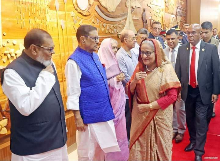 বঙ্গবন্ধু কন্যা প্রধানমন্ত্রীর চীনের বেইজিং যাত্রা
