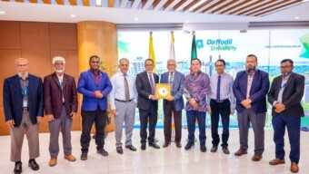 ব্রুনাই দারুস সালামের হাইকমিশনার হাজী হারিস বিন হাজী ওসমানের ড্যাফোডিল ইন্টারন্যাশনাল ইউনিভার্সিটি পরিদর্শন