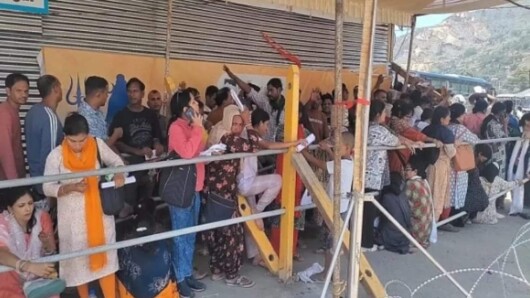 তীর্থযাত্রীদের আরও একটি দলের অমরনাথের উদ্দেশ্যে রওনা, নিরাপত্তা আঁটোসাঁটোই