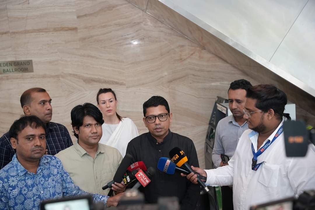 সাইবার-সিকিউরিটি সিম্পোজিয়াম, বাংলাদেশ পাথ ফরওয়ার্ড বিষয়ক সেমিনারে-পলক