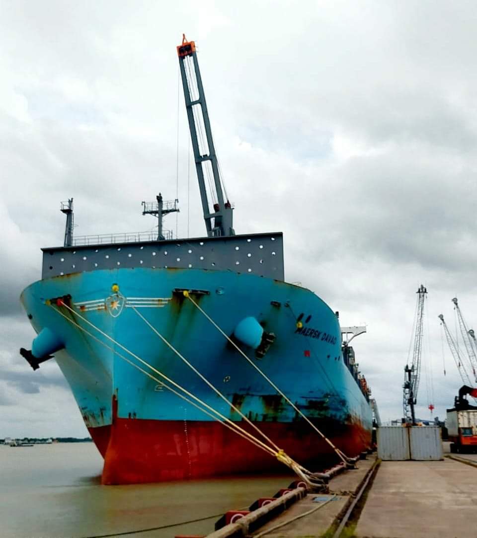 মোংলা বন্দর দিয়ে প্রথমবারের মত রসুন আমদানি