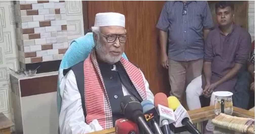 বঙ্গবন্ধুর বাড়িতে আগুন দেয়ার বিচার না করলে সরকারকে জবাবদিহিতা করতে হবে