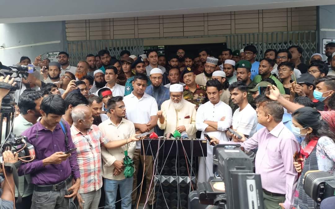 বৈষম্যবিরোধী ছাত্র আন্দোলনে হতাহতদের পাশে আছে গোটা জাতি-ধর্ম উপদেষ্টা