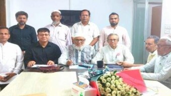 বিপ্লব পরবর্তী রাষ্ট্র সংস্কারে সবার সহযোগিতা ও অংশগ্রহণ জরুরী, গুড গভের্নেন্স ফোরাম সভায় বক্তারা” ঐতিহাসিক জুলাই ছাত্রবিপ্লব নতুন বাংলাদেশ গড়ার স্বপ্ন দেখাচ্ছে রাষ্ট্র মেরামতের দিয়ে।