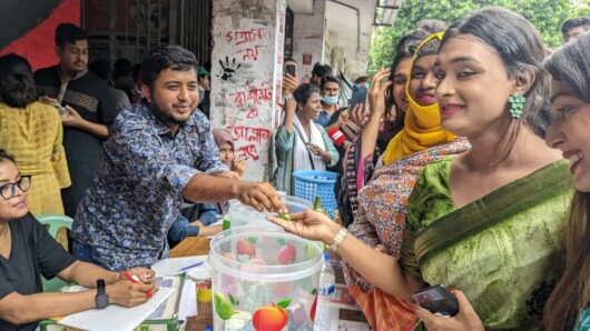 বন্যার্তদের জন্য আর্থিক সহায়তা প্রদান করেছে বন্ধু
