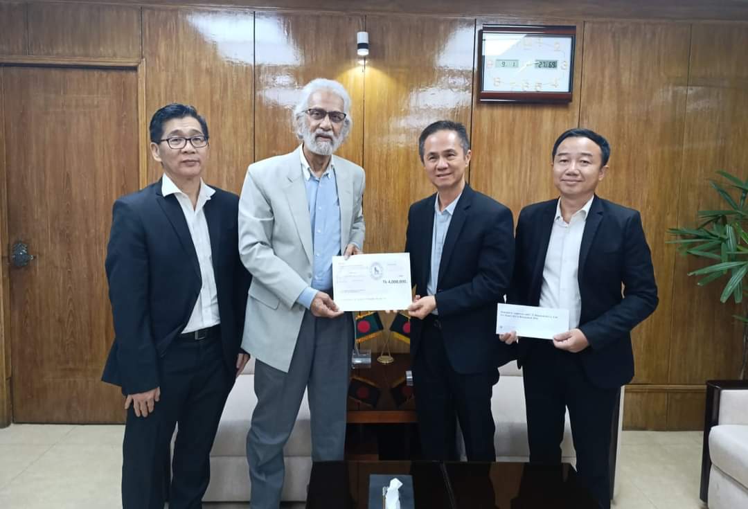 “বন্যার্তদের জন্য ৪০ লাখ টাকা অনুদান দিলো সিপি বাংলাদেশ কোম্পানি লিমিটেড”