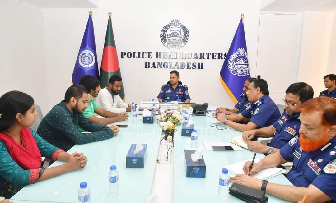 সংখ্যালঘু সম্প্রদায়সহ জনগণের সার্বিক নিরাপত্তায় পুলিশ অঙ্গিকারাবদ্ধ : আইজিপি