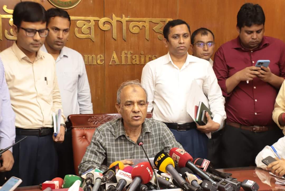 আইন-শৃঙ্খলা সংক্রান্ত উপদেষ্টা পরিষদ কমিটির ১ম সভা অনুষ্ঠিত