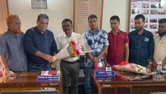মঙ্গলবার থেকে করিমগঞ্জ সীমান্ত দিয়ে কয়লা পাথর বাংলাদেশেব স্থল পথের সঙ্গে জল পথা চালু করার দাবি