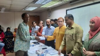বন্যায় ভিটেমাটি হারা দেড় শতাধিক পরিবারে হাসি ফোটালো পিএনআরএফআর