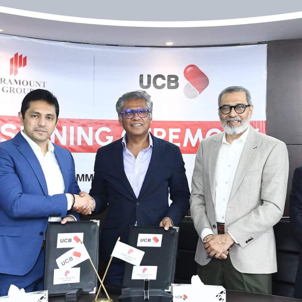 প্যারামাউন্ট গ্রুপের জন্য পে-রোল ব্যাংকিং সমাধান দেবে ইউসিবি