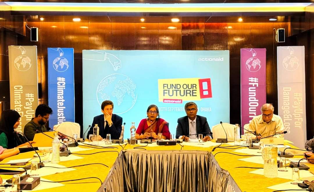 কপ-২৯কে বছরে ৫ ট্রিলিয়ন ডলারের নতুন জলবায়ু অর্থায়নের লক্ষ্যে একমত হওয়ার আহ্বান