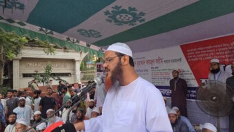 ইসলামের বিধি-বিধান নিয়ে কটুক্তিকারীদের গ্রেফতার করতে হবে-গণসমাবেশে মুফতী সৈয়দ মুহাম্মদ ফয়জুল করীম