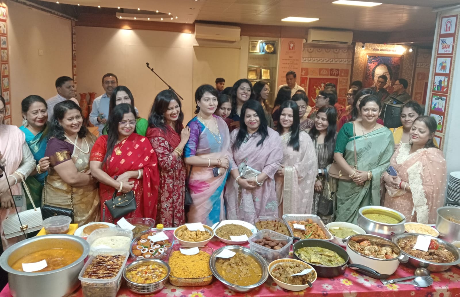গুলশান-বনানি সার্বজনীন পূজা ফাউন্ডেশন এর উদ্যোগে মা দুর্গার আগমনে মিলন মেলা অনুষ্ঠিত