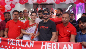 বনশ্রী সি ব্লকে ‘হারল্যান স্টোর’ নতুন আউটলেটের শুভ উদ্বোধনে বিদ্যা সিনহা মিম
