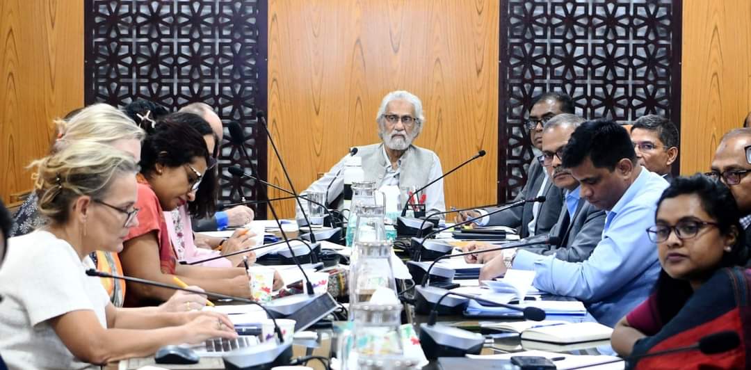 নিজ দেশের মানুষের বিরুদ্ধে বুলেট ব্যবহার করা যায় না -স্থানীয় সরকার উপদেষ্টা