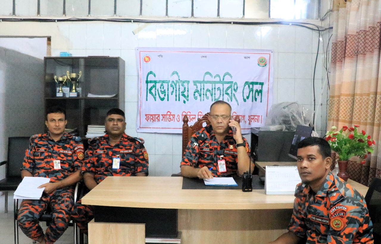 ঘূর্ণিঝড় ডানা মোকাবিলায় প্রস্তুত আছে ফায়ার সার্ভিস
