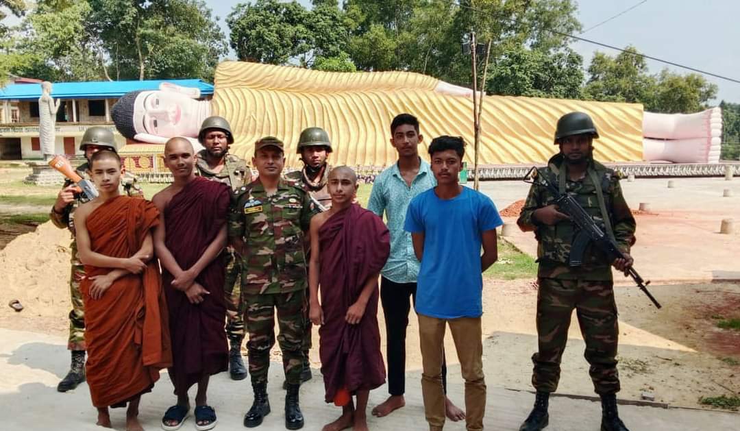 শুভ প্রবারণা পূর্ণিমা উদযাপনকালীন নিরাপত্তা নিশ্চিতে বাংলাদেশ সেনাবাহিনী