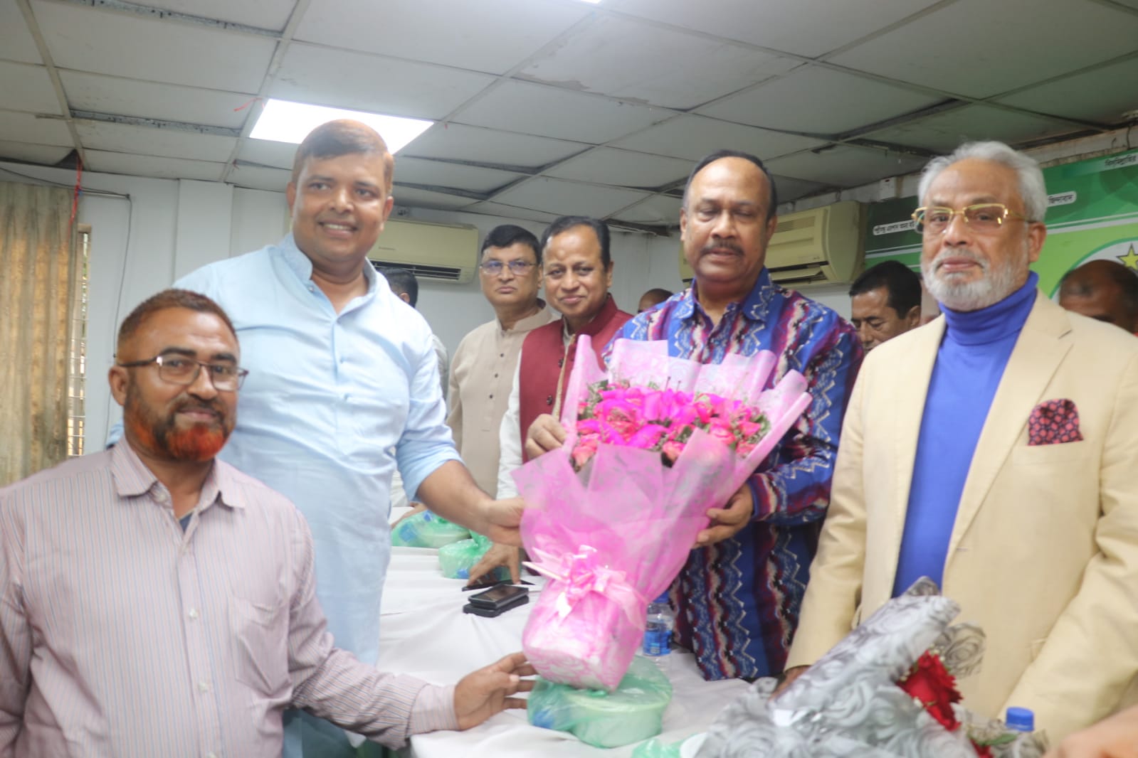 অর্ধ শতাধিক নেতাকর্মীর জাতীয় পার্টিতে যোগদান