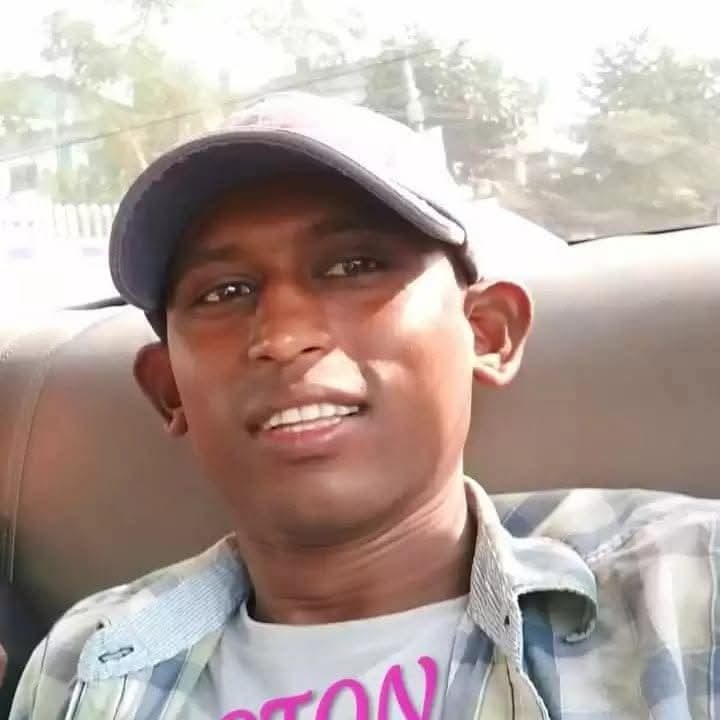 হত্যাসহ একাধিক মামলার আসামি, শীর্ষ চাঁদাবাজ রতন ওরফে চান্দি রতনকে গ্রেফতার করেছে ডিবি-ওয়ারী