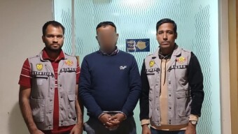 ৪৩০০ পিস ইয়াবাসহ এক পেশাদার মাদক কারবারিকে গ্রেফতার করেছে ডিবি