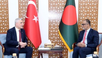 বাণিজ্য উপদেষ্টার সাথে তুর্কিয়ের বাণিজ্য মন্ত্রীর সৌজন্য সাক্ষাৎ