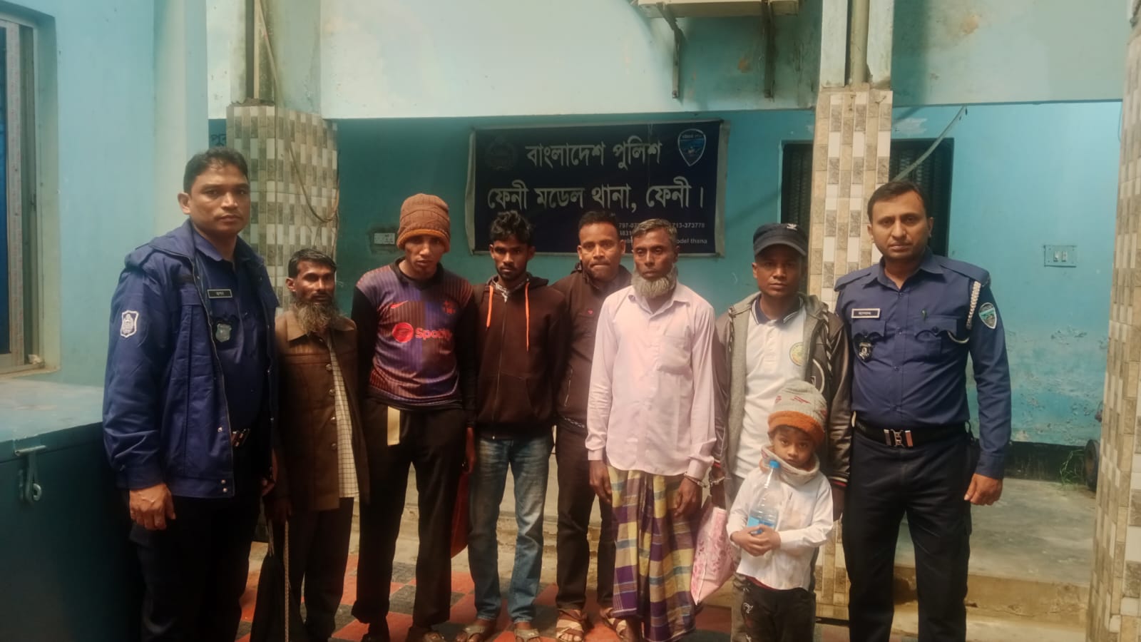ফেনীর মহিপালে শিশুসহ ৭ রোহিঙ্গা আটক